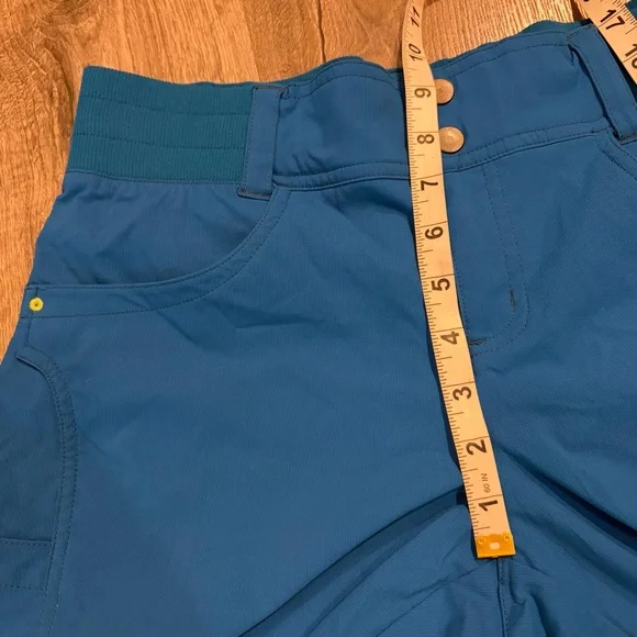 Title Nine Clamber Capri Pant 10 Women Blue Stretch Gorpcore Hiking Travel Nylon - Picture 11 of 16